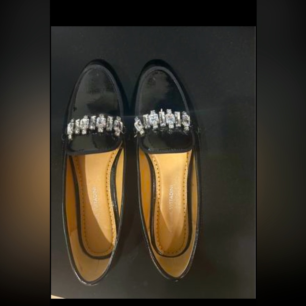 Adrienne Vittadini loafers with rhinestones sz 7